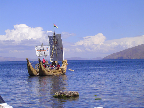 Bolivia Lake Titicaca, Isla del Sol, Tourist Dragon Boat, Isla del Sol, Walkopedia