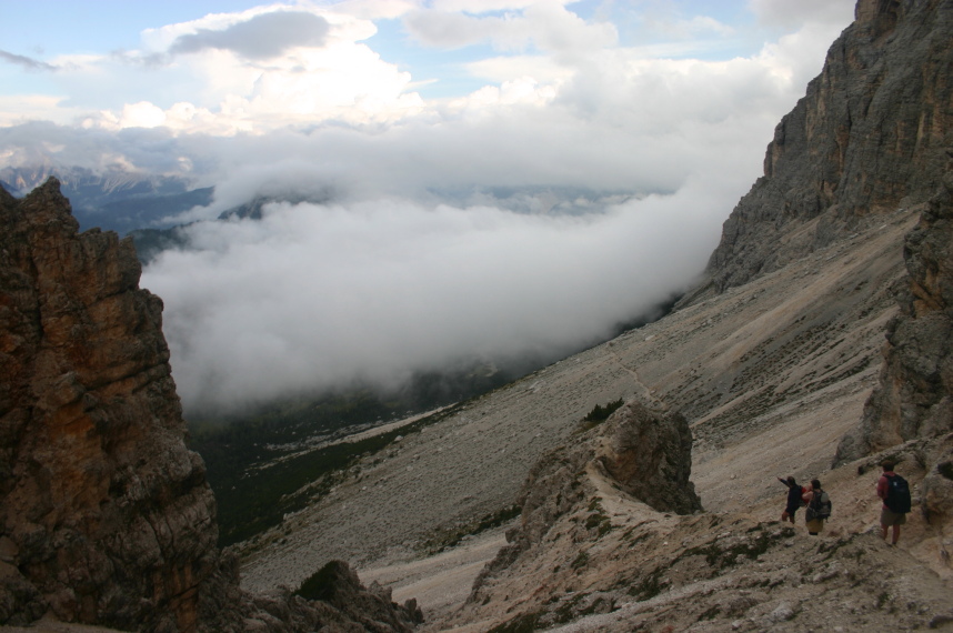 Italy Dolomites, Alta Via 1, Descending from the Pelmo cliffs, Walkopedia