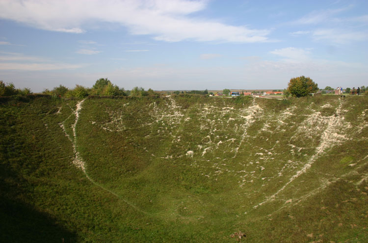 France, First World War Battlefields, Lochnagar crater, Walkopedia