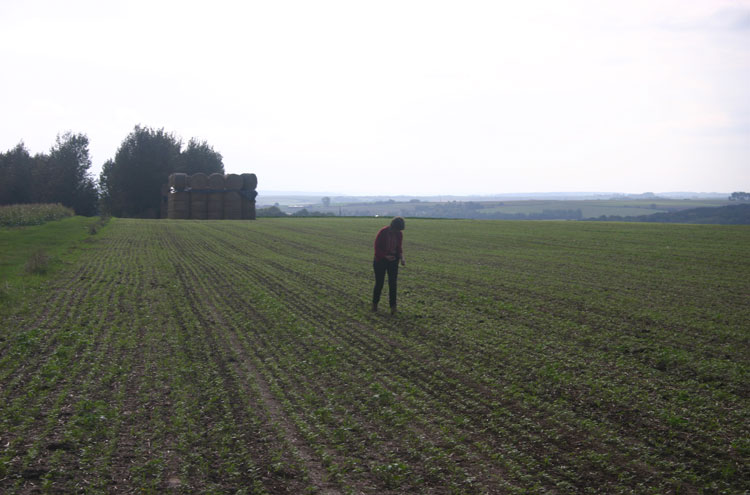 France, First World War Battlefields, Spotting munitions above Leipzig Redoubt, Walkopedia