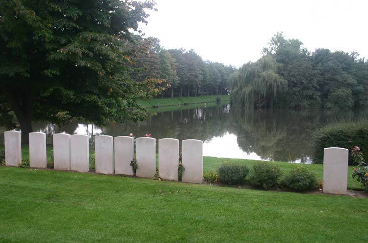 Belgium, Ypres Ramparts, WWI Battlefields, Walkopedia