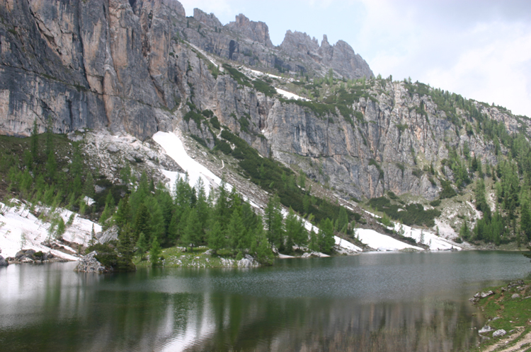 Italy Dolomites, Croda da Lago Circuit, , Walkopedia