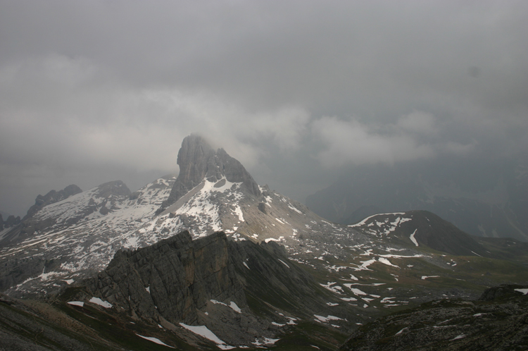 Italy Dolomites, Croda da Lago Circuit, , Walkopedia