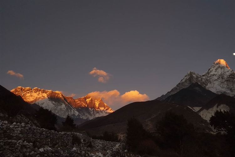 Nepal Everest Region, Mt Everest Base Camp, Scenery when trekking to EBC from Pristine Nepal Treks, Walkopedia