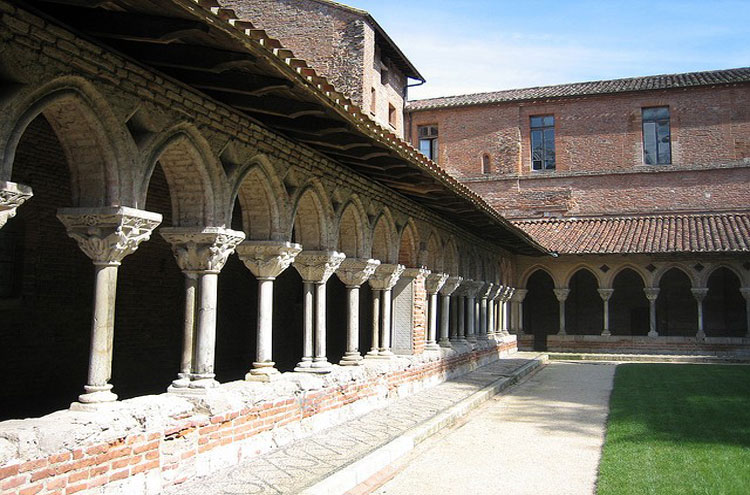 France, Chemin St Jacques, St Pierre Abbey, Moissac, Walkopedia