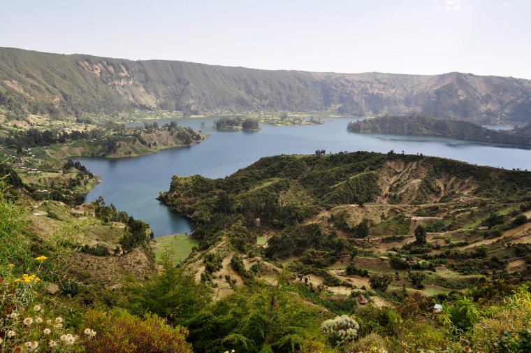 Ethiopia Central, Wonchi Crater Lake , Lake view in the Wenchi Crater, Walkopedia