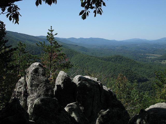 Appalachian Trail - Virginia - © Flickr user carobe Appalachian Trail: Appalachian Trail - Virginia - © Flickr user carobe