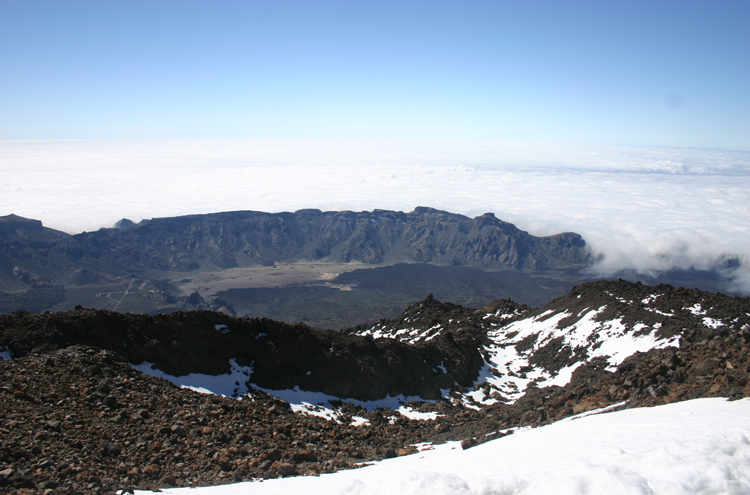 Spain Canary Islands: Tenerife, Tenerife, Las Canadas From El Tiede, Walkopedia