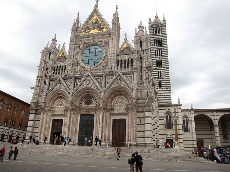 Via Francigena: Tuscany - Siena Duomo - © William Mackesy