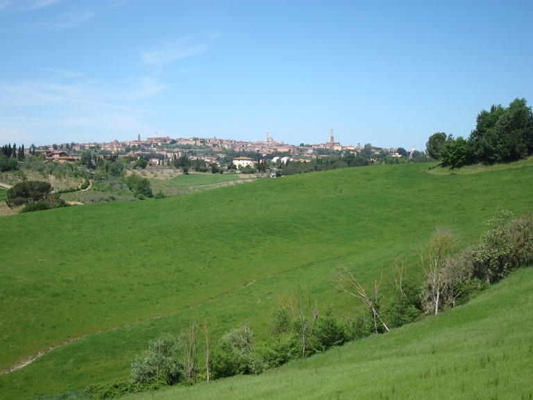 Italy, Via Francigena, Tuscany -  Siena from southern outskirts , Walkopedia