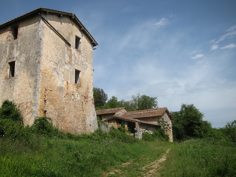 Italy, Via Francigena, Tuscan farmstead , Walkopedia