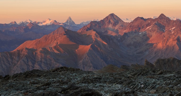 Italy Alps: Gran Paradiso, Alta Via 2 (Gran Paradiso), Looking North , Walkopedia