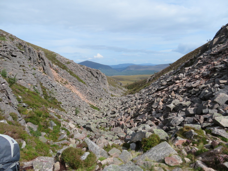 United Kingdom Scotland Cairngorms, Lairig Ghru, Chalamain Gap, Walkopedia