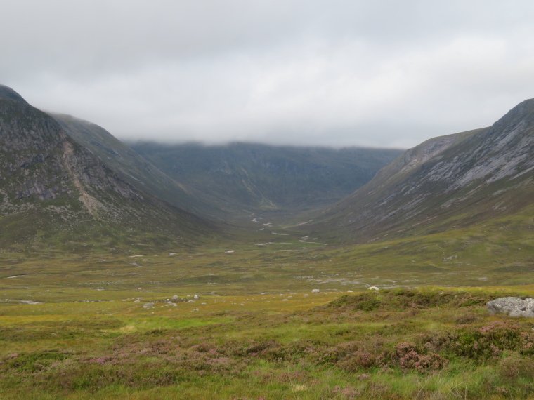 United Kingdom Scotland Cairngorms, Lairig Ghru, , Walkopedia