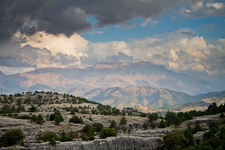 St Paul Trail
Landscape beyond Kesme - © David Konecny Photography