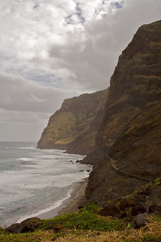 Cape Verde Islands: © dickdotcom