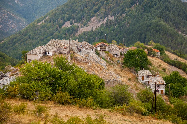 Bulgaria, Rodopi Mountains, Bor Village in Rhodope Mountain, Walkopedia