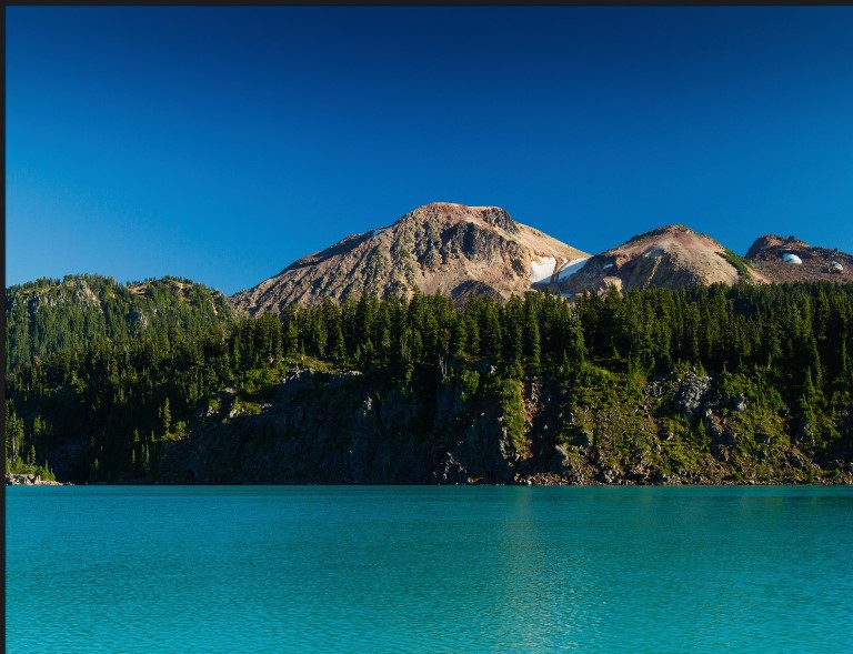 Canada Brit Col, Garibaldi Provincial Park, Lake Garibaldi , Walkopedia