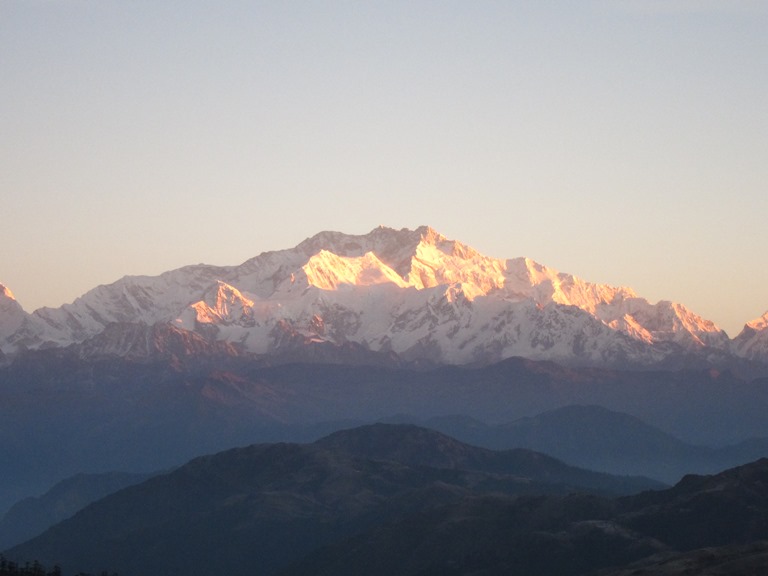 India Sikkim and nearby, Singalila Ridge to Kangchenjunga, Sandakphu, early light, Walkopedia