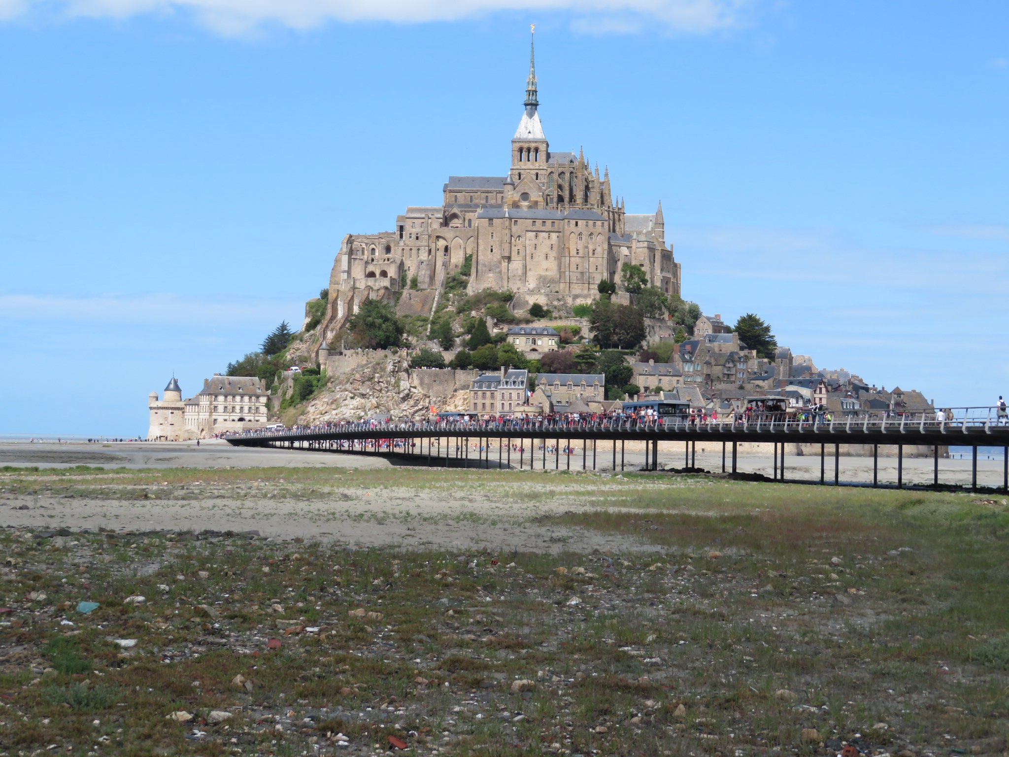 France Normandy, The Pilgrim's Trail, Mont St. Michel, On mud, causeway to right, Walkopedia