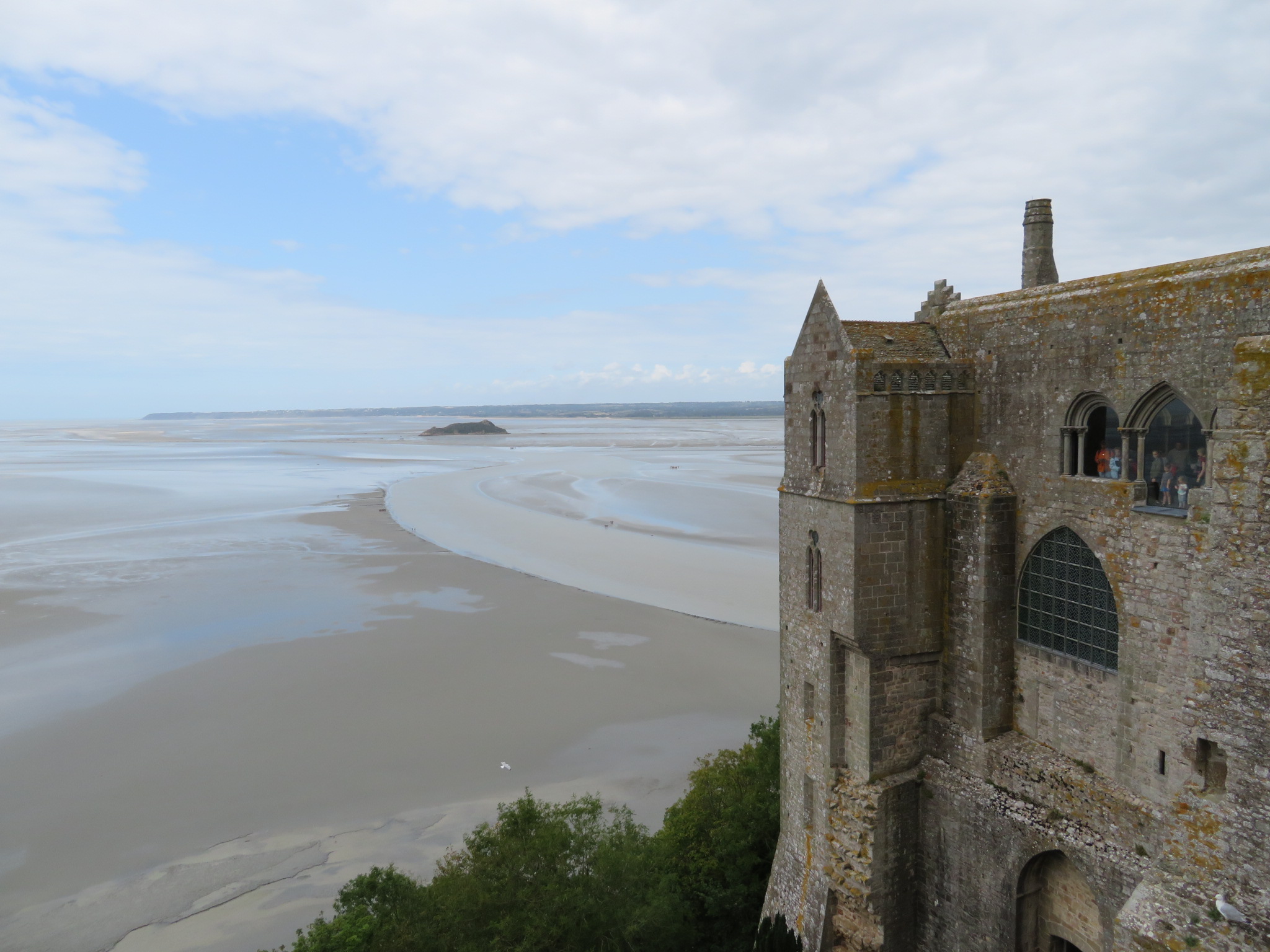 Summer overtourism plagues France's historic Mont-Saint-Michel