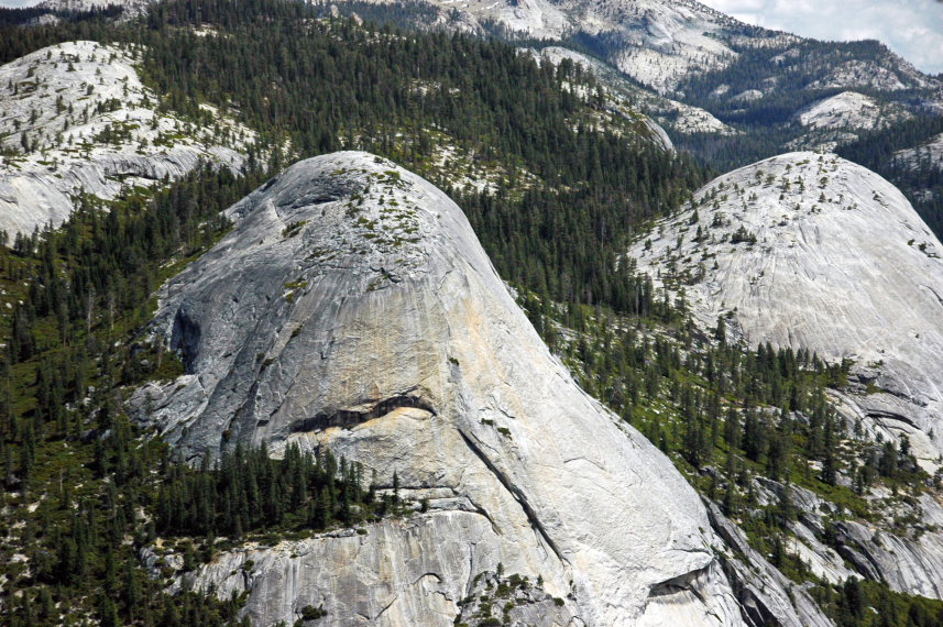 USA California Yosemite, Yosemite National Park, North Dome and Basket Dome , Walkopedia