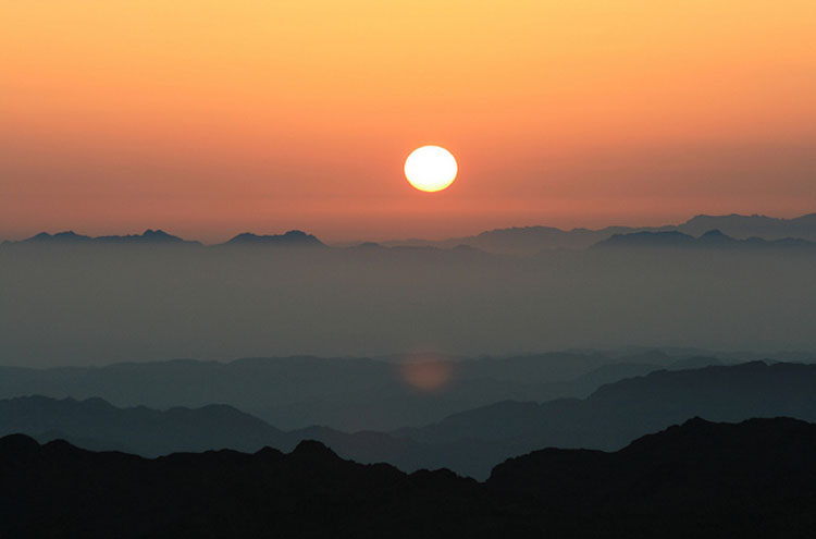 Egypt, Mount Sinai, Sunrise on Mount Sinai - © From Flickr user KarlKarl, Walkopedia