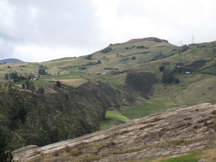 Ecuador Southern Andes, Inca Road to Ingapirca, Above Ingapirca, Walkopedia