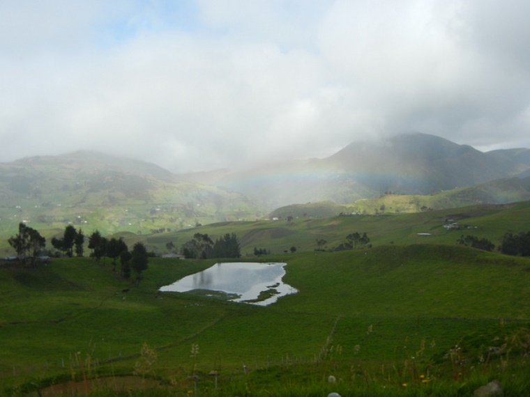 Ecuador Southern Andes, Inca Road to Ingapirca, Rainbow, Countryside near Ingapirca, Walkopedia