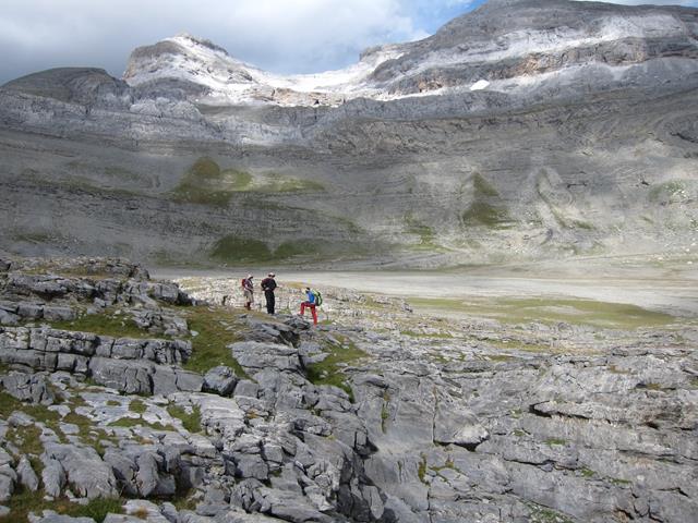 France Pyrenees, Gavarnie-Ordesa Circuit, Drama, Walkopedia