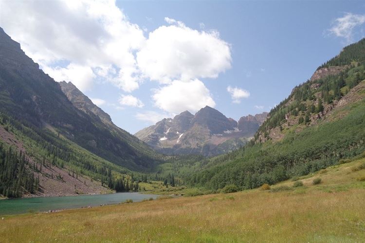 Maroon Lake - © Calvin Dotsey Maroon Bells: Maroon Lake - © Calvin Dotsey