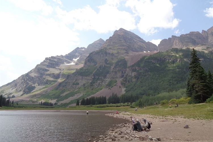 Crater Lake - © Calvin Dotsey Maroon Bells: Crater Lake - © Calvin Dotsey