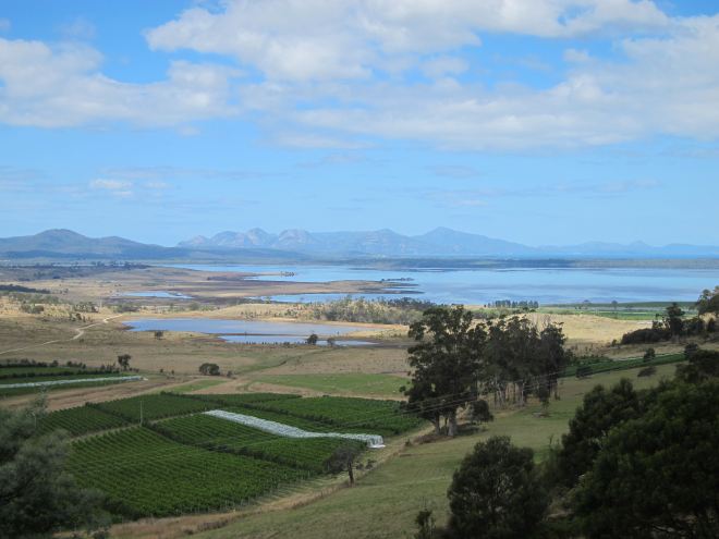 Tasmania: Across to Freycinet - © William Mackesy