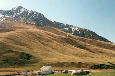 Kyrgyzstan, Tash Rabat, Warden's house and yurts, 1999, Walkopedia