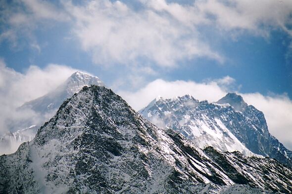Gokyo Valley: Gokyo Valley - Everest from Gokyo Ri - © Flickr user apurdam (Andrew)