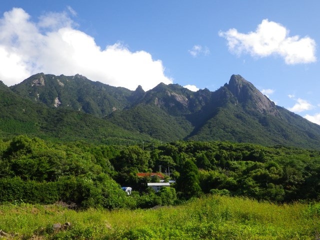 Mt. Mocchomudake - © Uploaded to wikipedia by As6022014 Mt. Mocchomudake: Mt. Mocchomudake - © Uploaded to wikipedia by As6022014