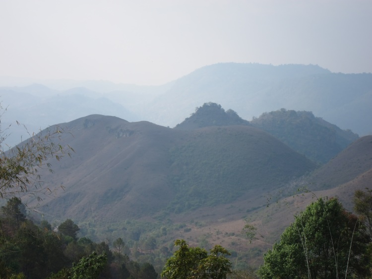 Myanmar, Inle Lake, Inle Lake Area - High to the west, Walkopedia