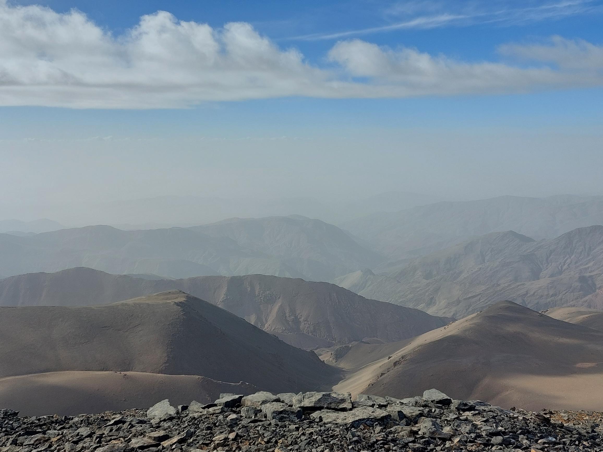 Morocco High Atlas MGoun, M'goun Massif, South from Jeleb M high ridge, Walkopedia