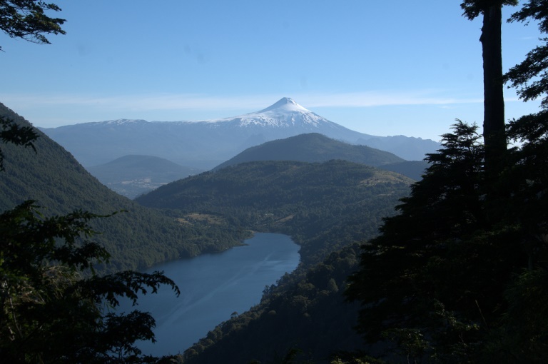 Chile Patagonia: Villarrica NP, Villarrica NP, Volcan Villarrica and Lago Tinquilco, Walkopedia