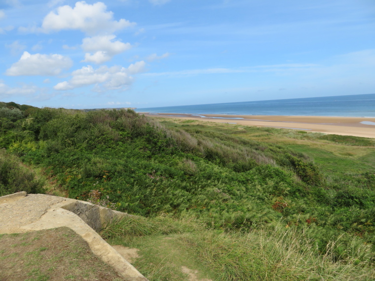 France Normandy, D-Day Beaches, German battery Longues-sur-Mer (2), Walkopedia