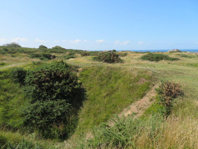 France Normandy, D-Day Beaches, German battery above Omaha (2), Walkopedia