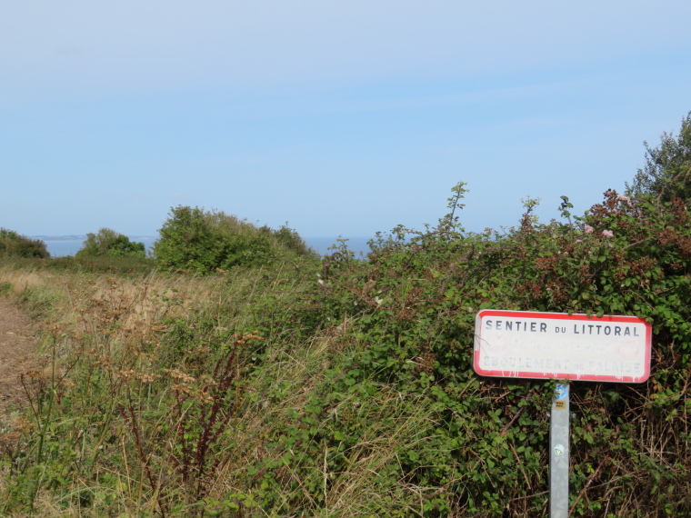 France Normandy, D-Day Beaches, Longues-sur-Mer (3), Walkopedia