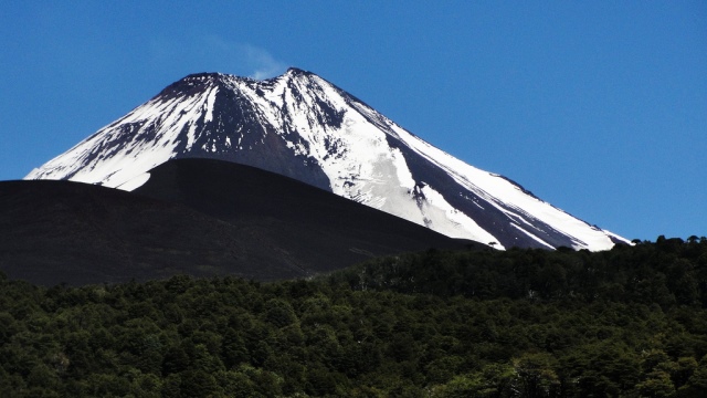 Chile Patagonia: Conguillio NP, Conguillio NP, Conguillio NP, Walkopedia