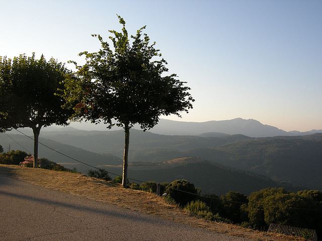 France Corsica: Southern Mountains, Mare-Mare Sud, Mare-Mare Sud - Serra di Scopamena, Walkopedia