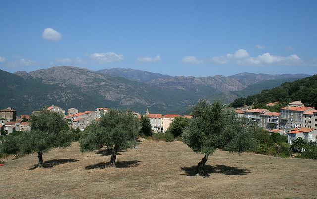 France Corsica: Southern Mountains, Mare-Mare Sud, Mare-Mare Sud - Saint Lucie de Tallano, Walkopedia