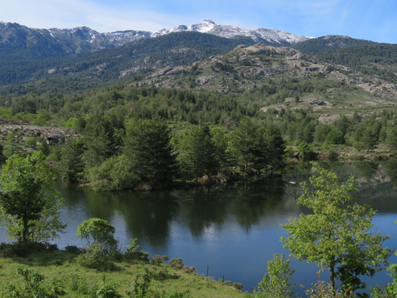 France Corsica: Northern Highlands, Mare-Mare Nord, Calacucia lake, Walkopedia