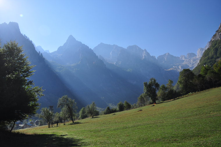 Albania, Peaks of the Balkans Trail, Grebaja valley, Walkopedia