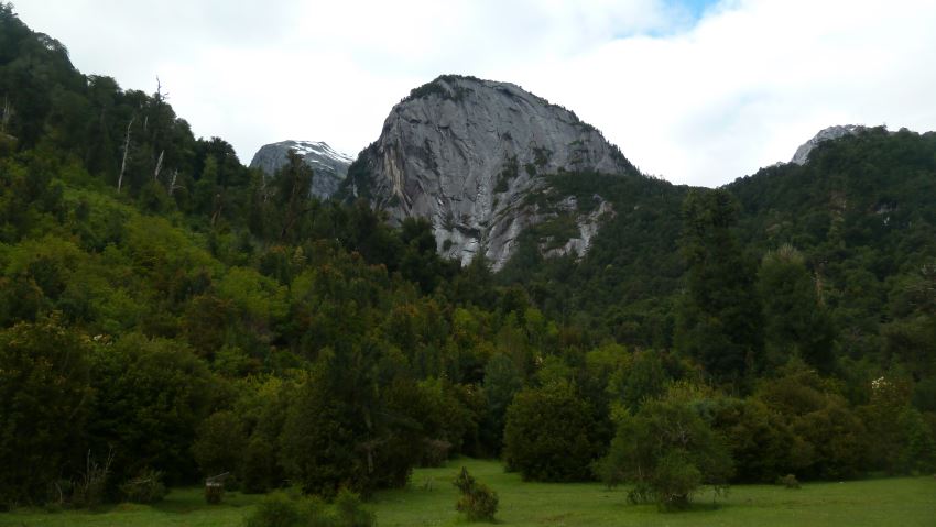 Chile Patagonia, Cochamo Valley , Cochamo Valley - La Junta, Walkopedia